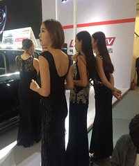 ��չ��һ��