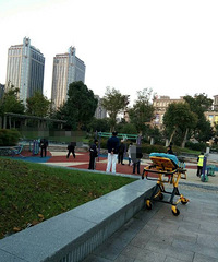 ��ɷ��һ����ȥ��������������ͷ�ڽ��������ϵ�����