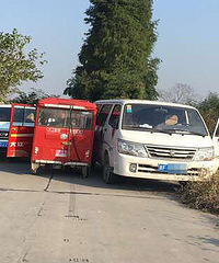 ���С��������������ײ��