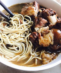 ���˱�·������������  ����Ҷ������ˣ�