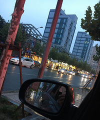 �����ȴ����ֻ����������� ��Ϊ���ӵ�����