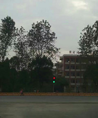 ����̵�һ���� ���ѣ����������������߳���