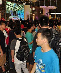 һ�󲨽��۳���Ϯ������¥�С�