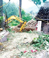 �����¡����������ڳ��ڵ���Ȼ������·�� ̫Σ����.....