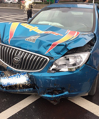 ����·���ٶ��뼤�� ײ���ˣ�