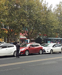 ��ɽ��·�ĳ� ����׷β��