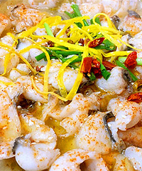 ��ȥ�Ĵ������ﻹ����ô�óԵ��� ���Ƶĺ����Һͻ�������ޣ�