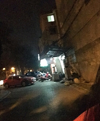 ÿ����ſڶ�����Щ��ҹ���Ķ��� ͣ���м俪����������