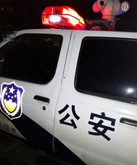 �йŰ�������15��Ů���븸ĸ���� ������Ӳ�������...