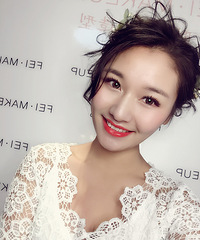 �ҵ���ױ���� ���ҵĻ�ױʦ32���ޣ�