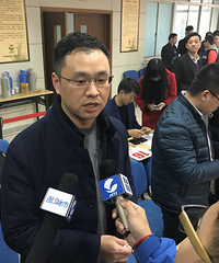 300������������ ������³Ǳ��µ�������ʢ�����Ŀ��~