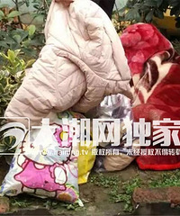 �����糿 �������� һ��1�����ҵ�Ů������������·���̻�����