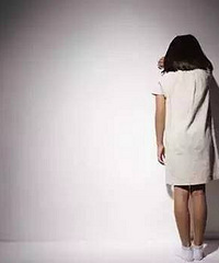 ����һ���� 8��Ů��û�ˣ����ӵ���Щ��λǧ���ܴ�