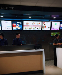 ���Ļ��㳡�Ǳߵ������忪���� �� ��˵����������������