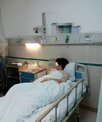 �ң�����һŮ��������С���ûؼ� �������Ϲ��򵽶����Ѫ��