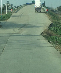 �ĸ������Ƶ�· ������������