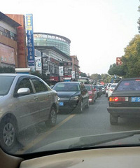 �����һ�� ·��������·��������һ��Сʱ��