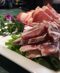 �۸�ʵ�� �����˳Եñ�����  �������ţ������Լ�ᳬ��