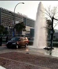 һ���纣��һ����˨��ײ ��������׸ߵ�ˮ��