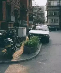 "小夫妻爆改40㎡二手房,竟然装出独立衣帽间,放下200双鞋!"