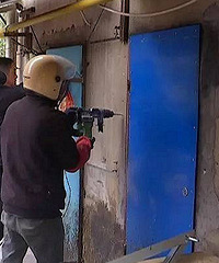 ����ѧԺ����ЩС�Ե걻���Ŷ�ˮ�ϵ磡