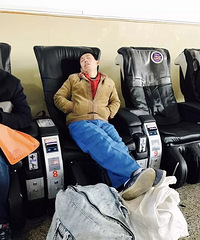 �����ڼ��˻�վ������վ��һĻ ���������� ����...