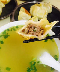 ��ɭ���Ե��˺������һ����ˮ����óԵ�ţ���ȣ�