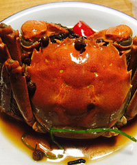 һֻ���Ƶ���з �ƹ���΢΢����ůɫϵ�Ĺ�â ��ζ��