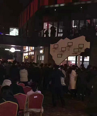 ����ĳ�����̿��� ���Ͼ�Ȼ�Ŷ��򷿣���