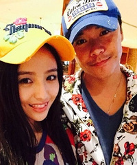 ١��櫺ͳ�˼�����ڰ���� ���ӹ�Ů��