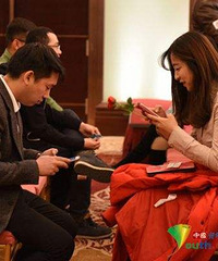 �Ҷ�30�� ��ӵ�������ҽ����˸�����С6���������