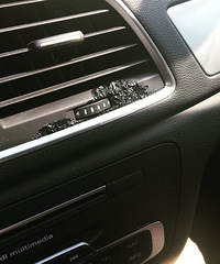 ������������ˮ���ܰѿյ�����ڸ�ʴ������Ͱ�