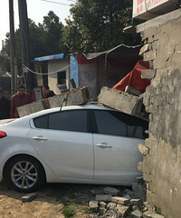 ������γ����·��Χǽ  �������������...