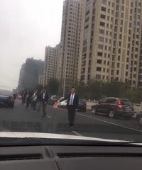 ��ﾴҵ��С���ӣ�ð�Ŵ��������ͻ�������