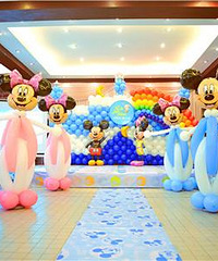 �׶�԰����������ʱȣ�Сѧ���а�����ſѹ������