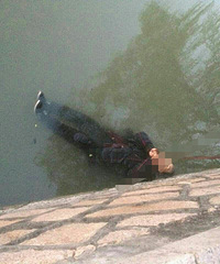 ͻ��������һ��̫����������� ��ҡ�·�˽�����ȣ�