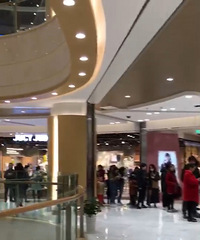 �˰۰�ĳ��̢����쿪ҵ ���Ŷ�����һȦ��һȦ