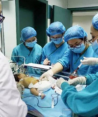 37��Ů�ӵ�12̥���¡�С���ˡ� ҽ��Ϊ����ȫ����Ѫ��