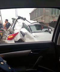 ͻ�����������س���������ɫ�γ��������˲�䱻�гɺ���