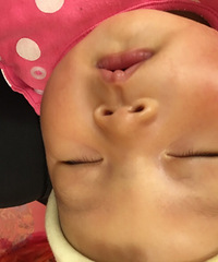 ���е���