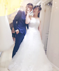 【文苑2017年穿着婚纱去春游】2107年跟亲爱的他穿婚纱春游