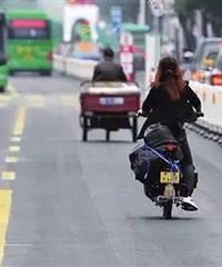 ����Ϊ�β���Ħ������ֵ�Ħ�к͵綯 ռ����ʻ����������