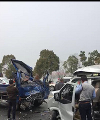 ͻ����������������������ײ ��ͷ��Ŀȫ��