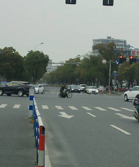 ���ᣡ�Ĺ�·˫Ϫ·���̵�һ���������г�ˤ���� û�˸ҷ���