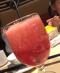 ȥ�Է�����һ������֭ �뱭��������