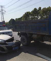 ����˾������̨�ʣ����ǲ����㣡