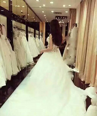 ͬ�¼ҵĶ��ӻ���12��Ȣ��Խ��Ů�� ��Ц��