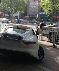 ��ҽԺ����һ�����ܳ��Ա�  ���ѣ��³���ײ�ò�౨����