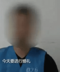 ����ǰһ�� ���ɾ�Ȼ�������ֳ��£�