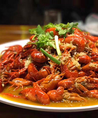 200�ٶ�Ԫ����8���С��Ϻ �����������